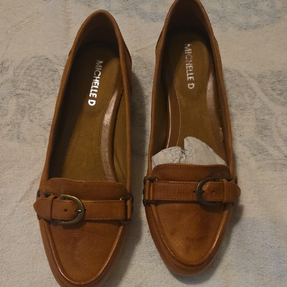 Michelle D Brown Leather Flats with Moccasin Stitching